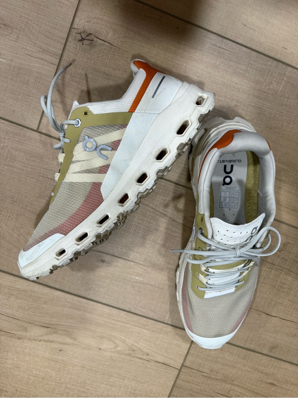 On Running Cloudvista Men's Beige Olive Orange Sneakers